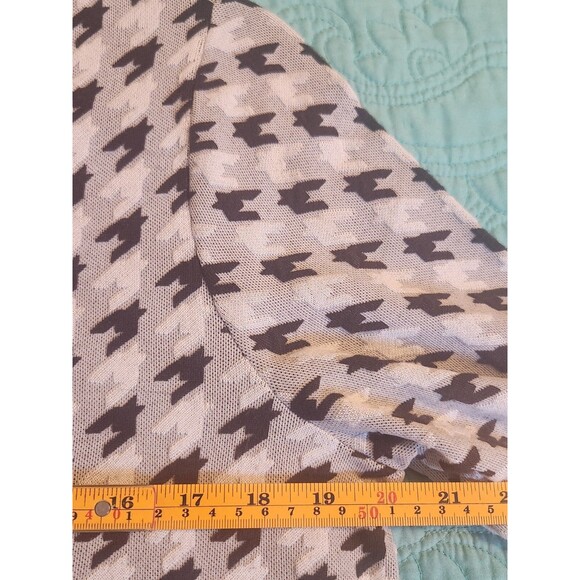 Chicos 2(12)Multicolor Mixed Animal Print 3/4‎ Sleeve Tunic Sweater Lightweight - Picture 8 of 9